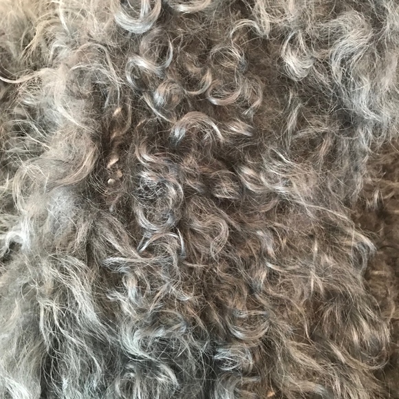 YVES SALOMON MONGOLIAN LAMBS FUR COAT - Picture 2 of 8